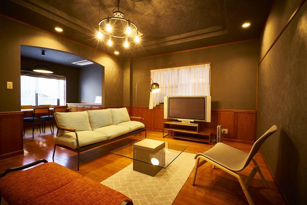 Guesthouse Nijo Fukuro-Tei Kyoto Exterior photo